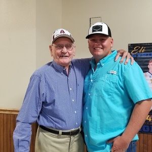 Meet your Posher, Eli